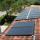 Pannelli solari fotovoltaici montati su tetto