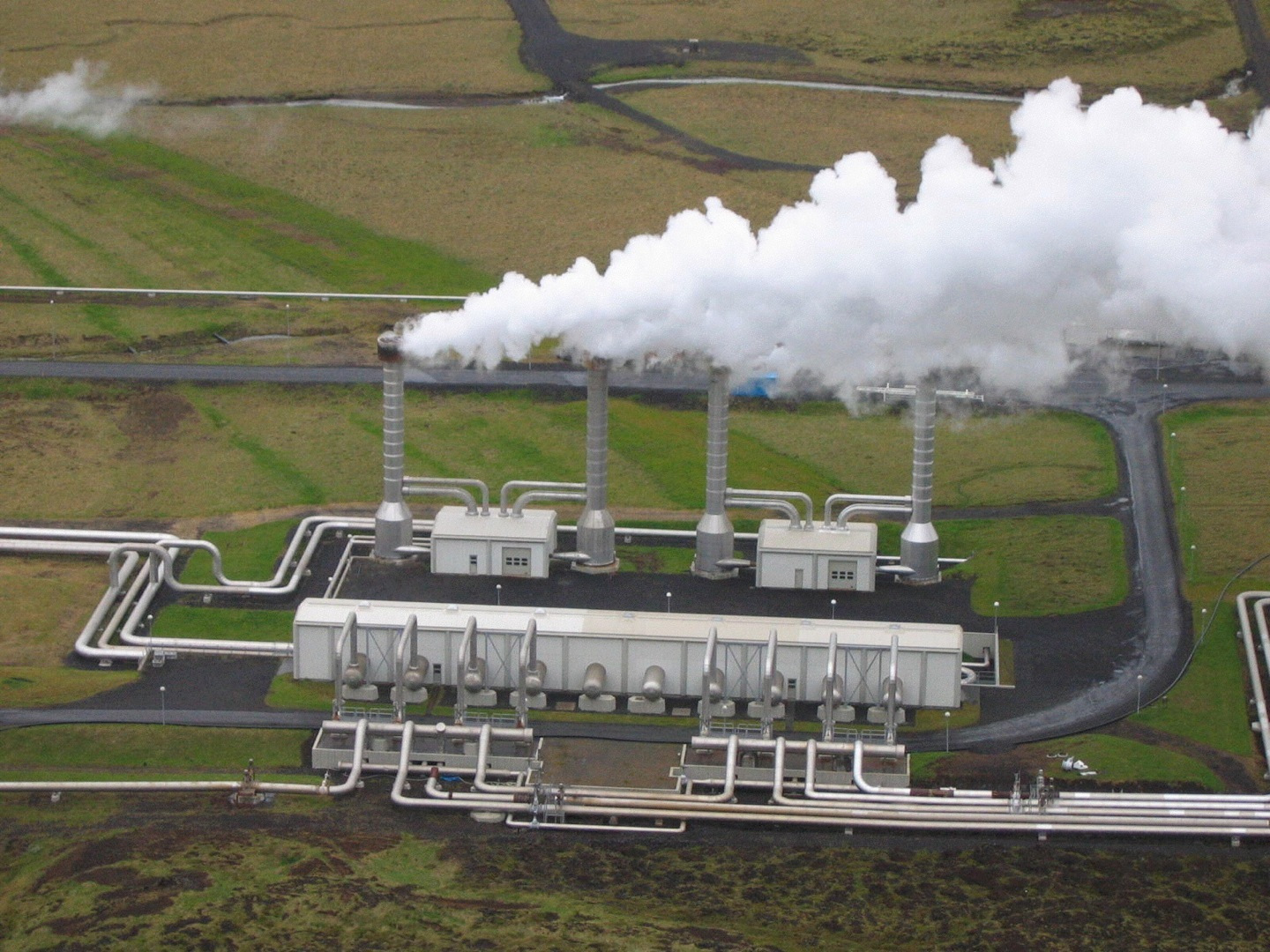 Geothermal energy. ГЕОТЭС В Исландии. Геотермальная Энергетика в Исландии. ГЕОЭС В Исландии. Альтернативная энергия геотермальная энергия.