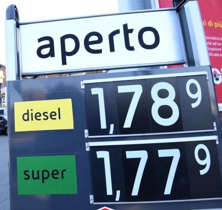 prezzi-carburanti.jpg